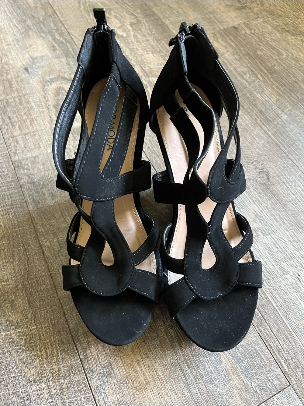 TOP Moda Black Cutout Strappy Wedge Sandals